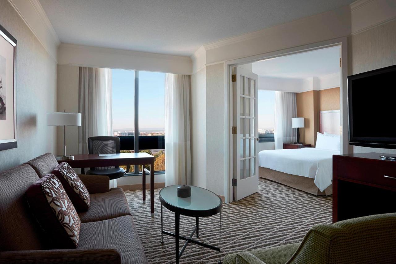 Washington Dulles Marriott Suites Herndon Ngoại thất bức ảnh