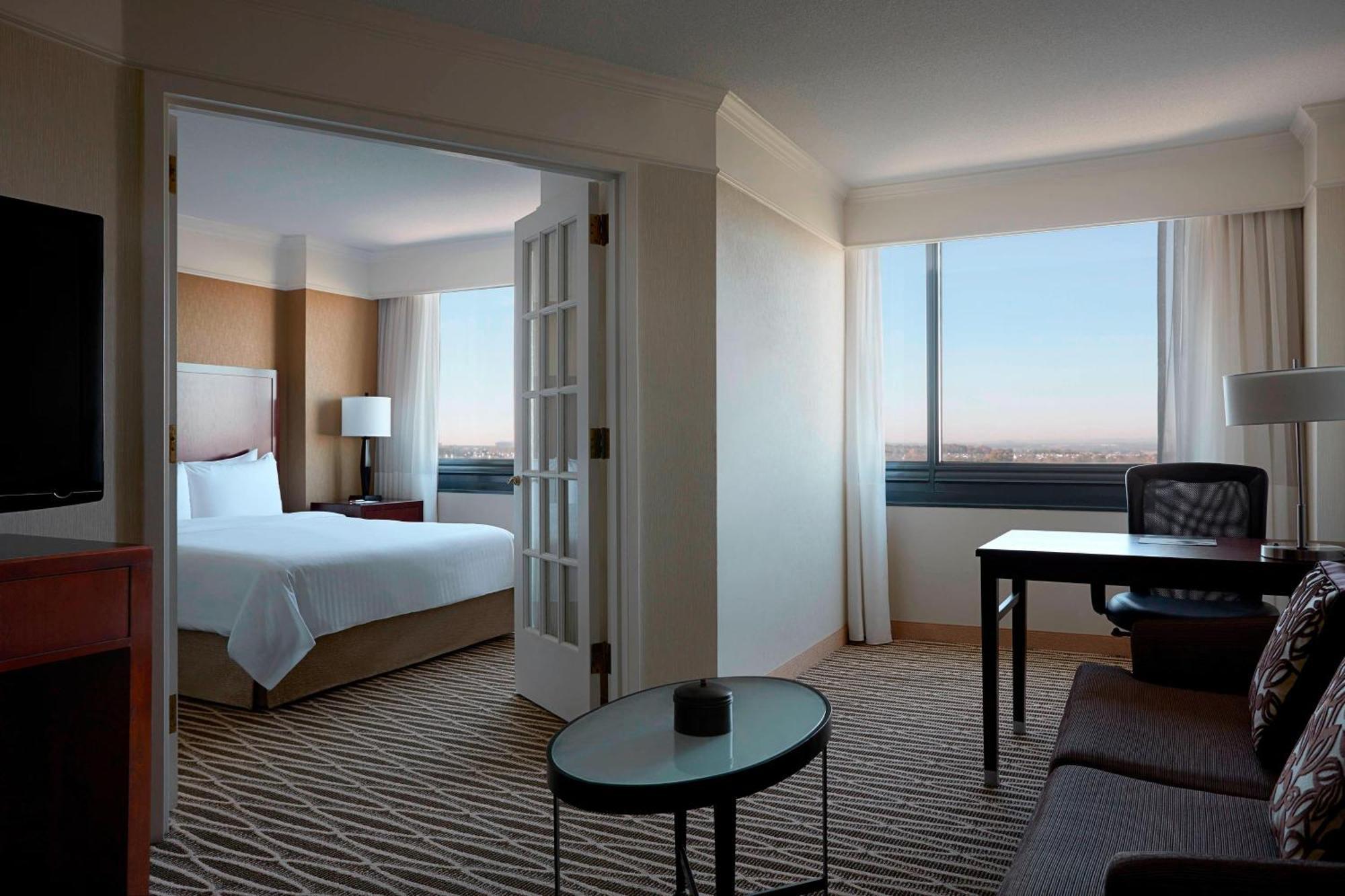 Washington Dulles Marriott Suites Herndon Ngoại thất bức ảnh