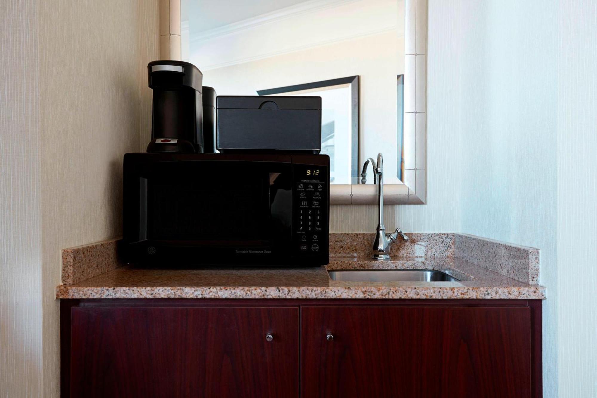 Washington Dulles Marriott Suites Herndon Ngoại thất bức ảnh