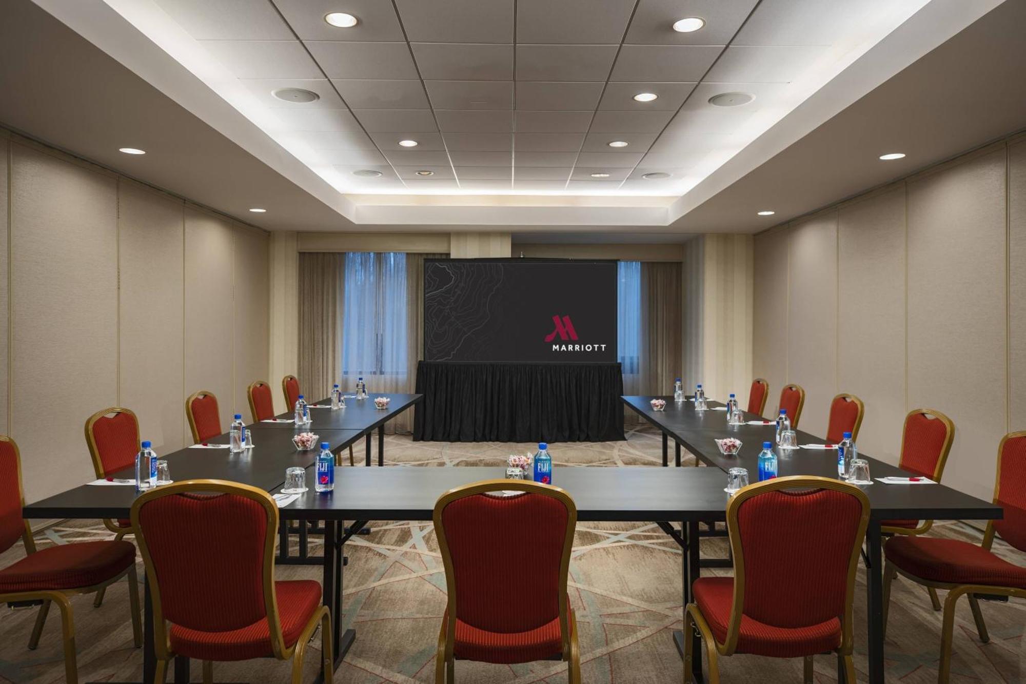Washington Dulles Marriott Suites Herndon Ngoại thất bức ảnh