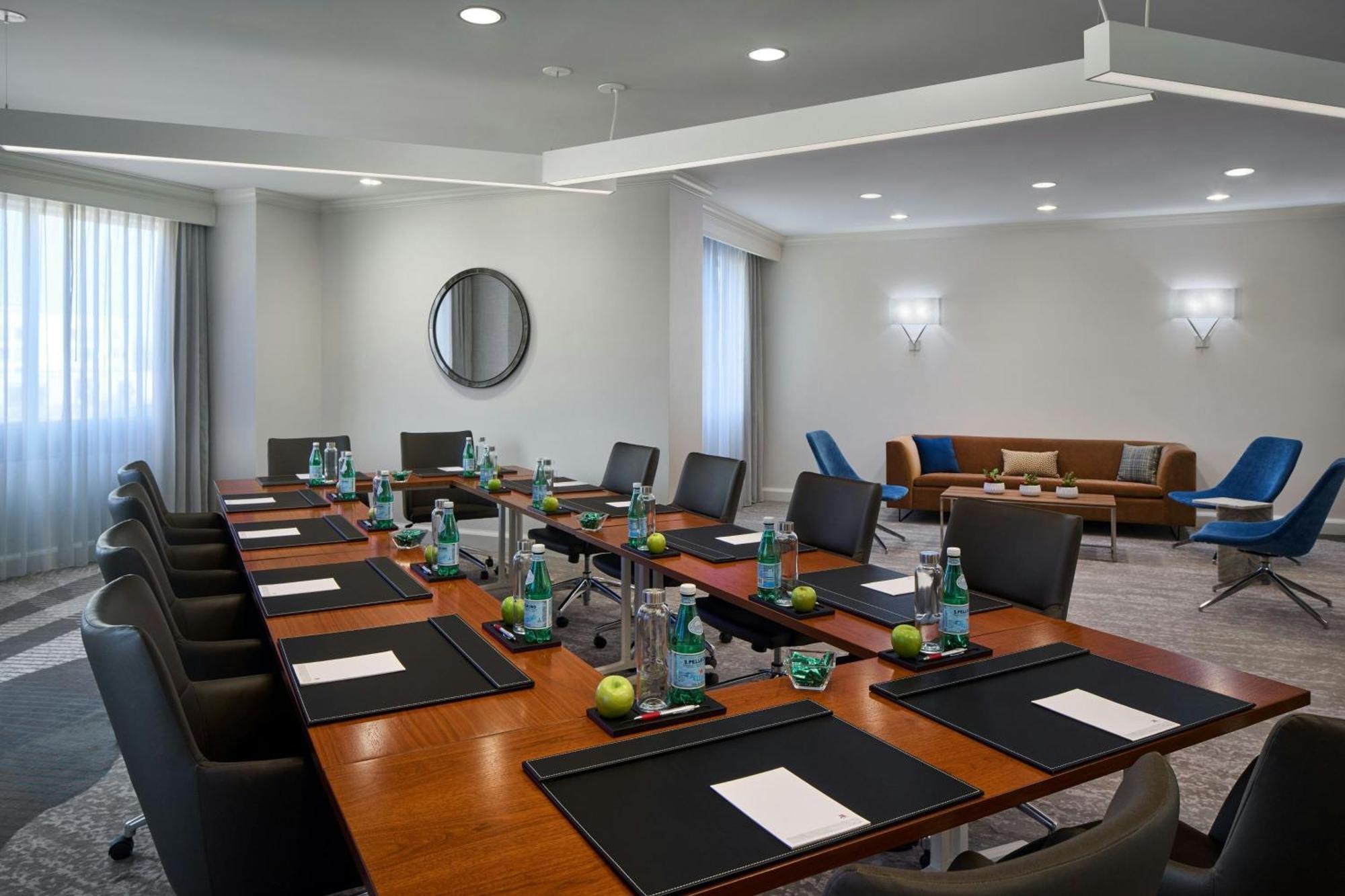 Washington Dulles Marriott Suites Herndon Ngoại thất bức ảnh